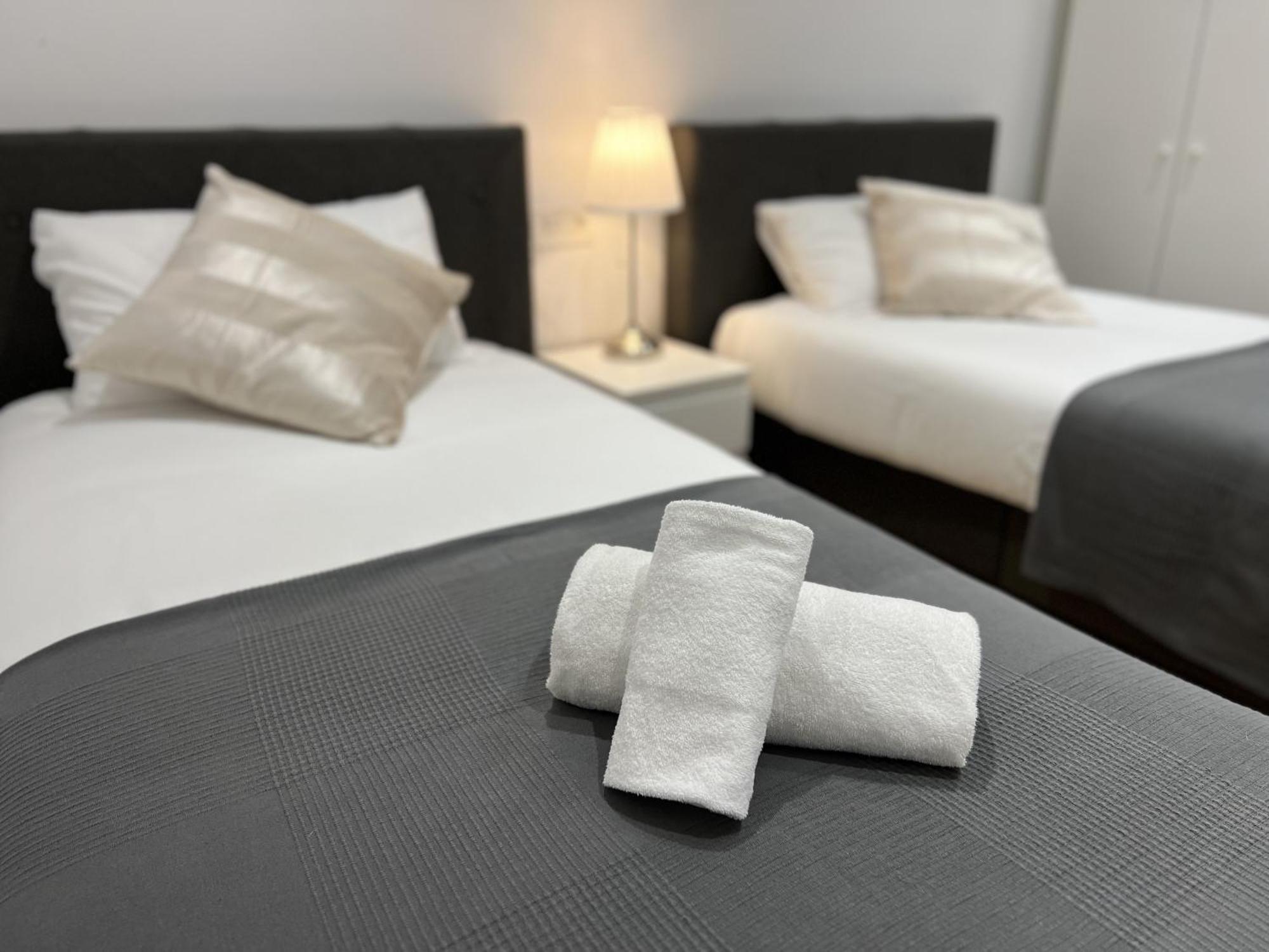 Apartamenticos Plaza Las Armas III Zaragoza Buitenkant foto