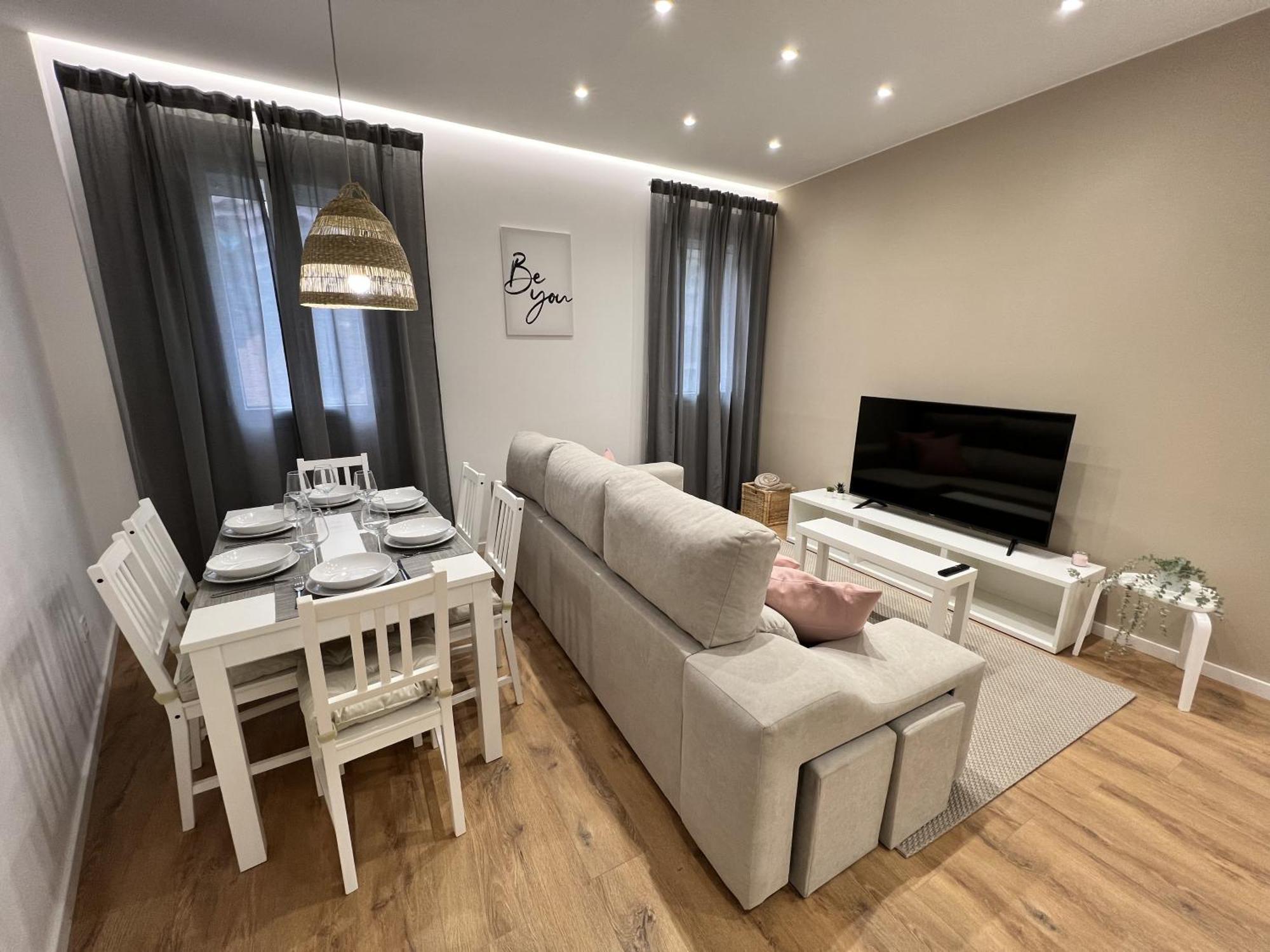 Apartamenticos Plaza Las Armas III Zaragoza Buitenkant foto