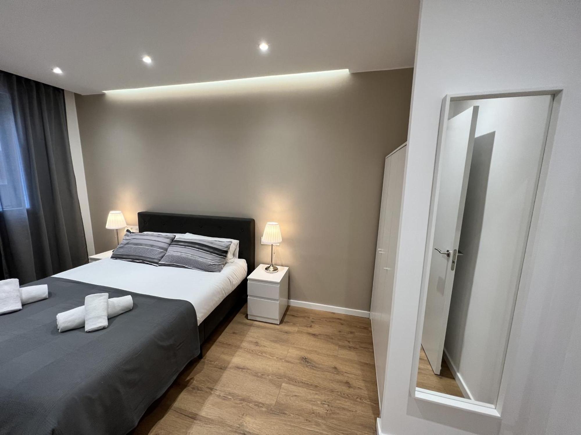 Apartamenticos Plaza Las Armas III Zaragoza Buitenkant foto